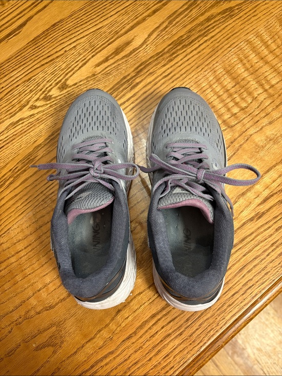 New Balance Shoes - New Balance Women's Gray and Mauve Athletic Running Shoes